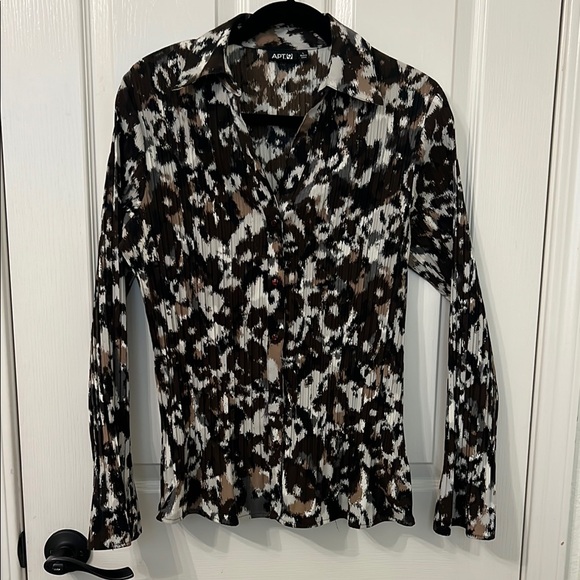 Apt. 9 Black and White Fitted Button Down Blouse - Picture 1 of 5